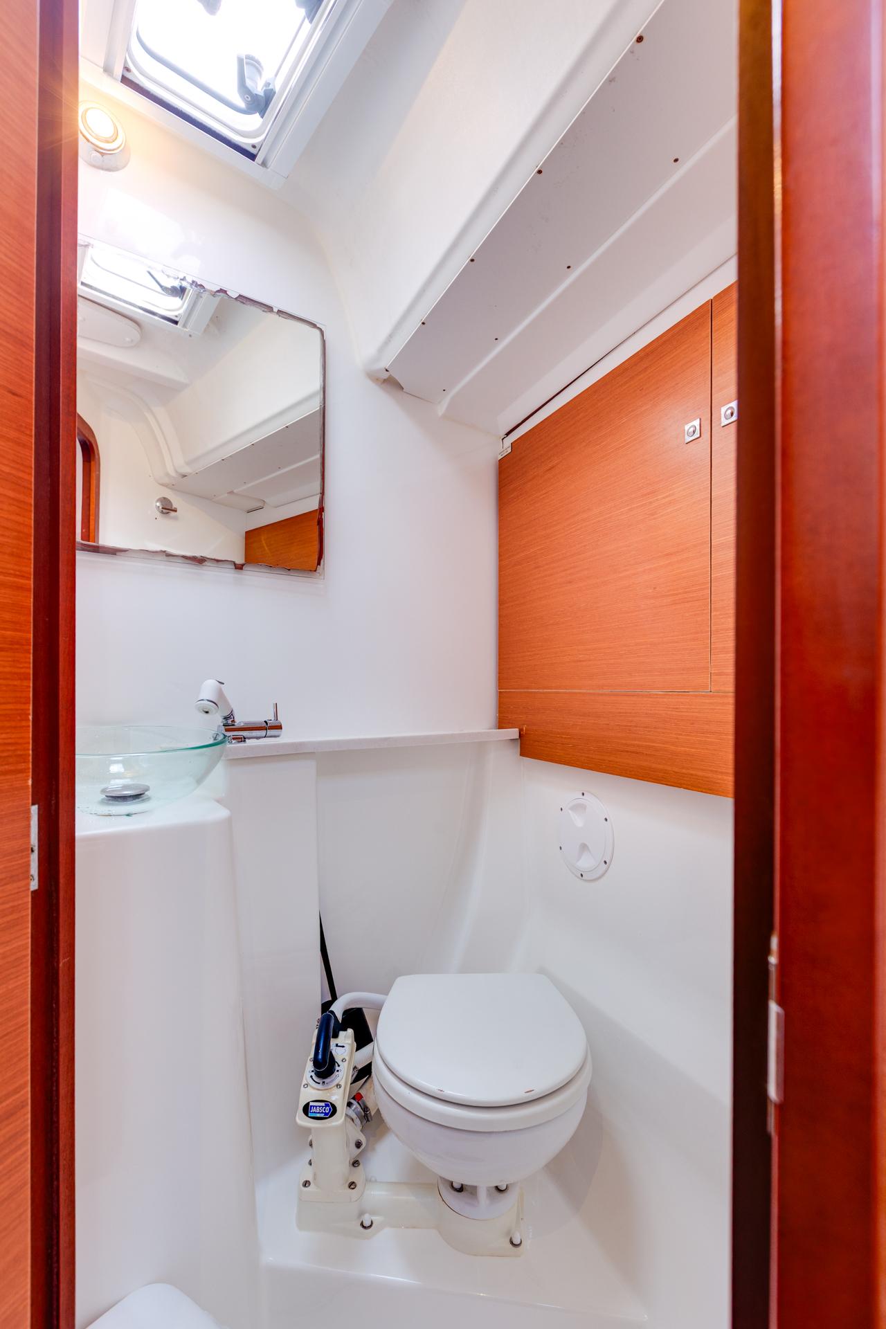 Dufour 460 GL - 5 cab., picture 13