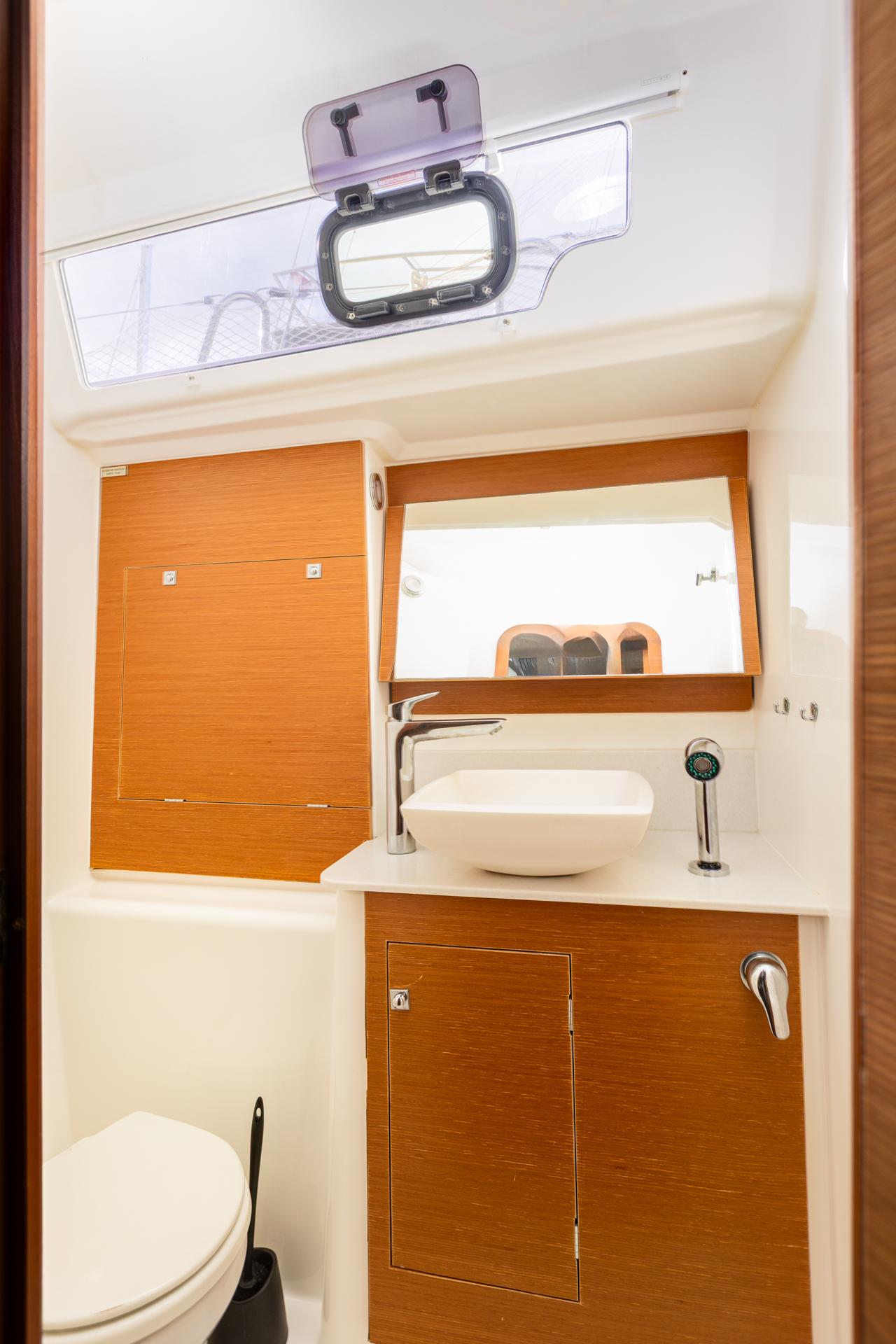 Dufour 460 GL - 5 cab., picture 14