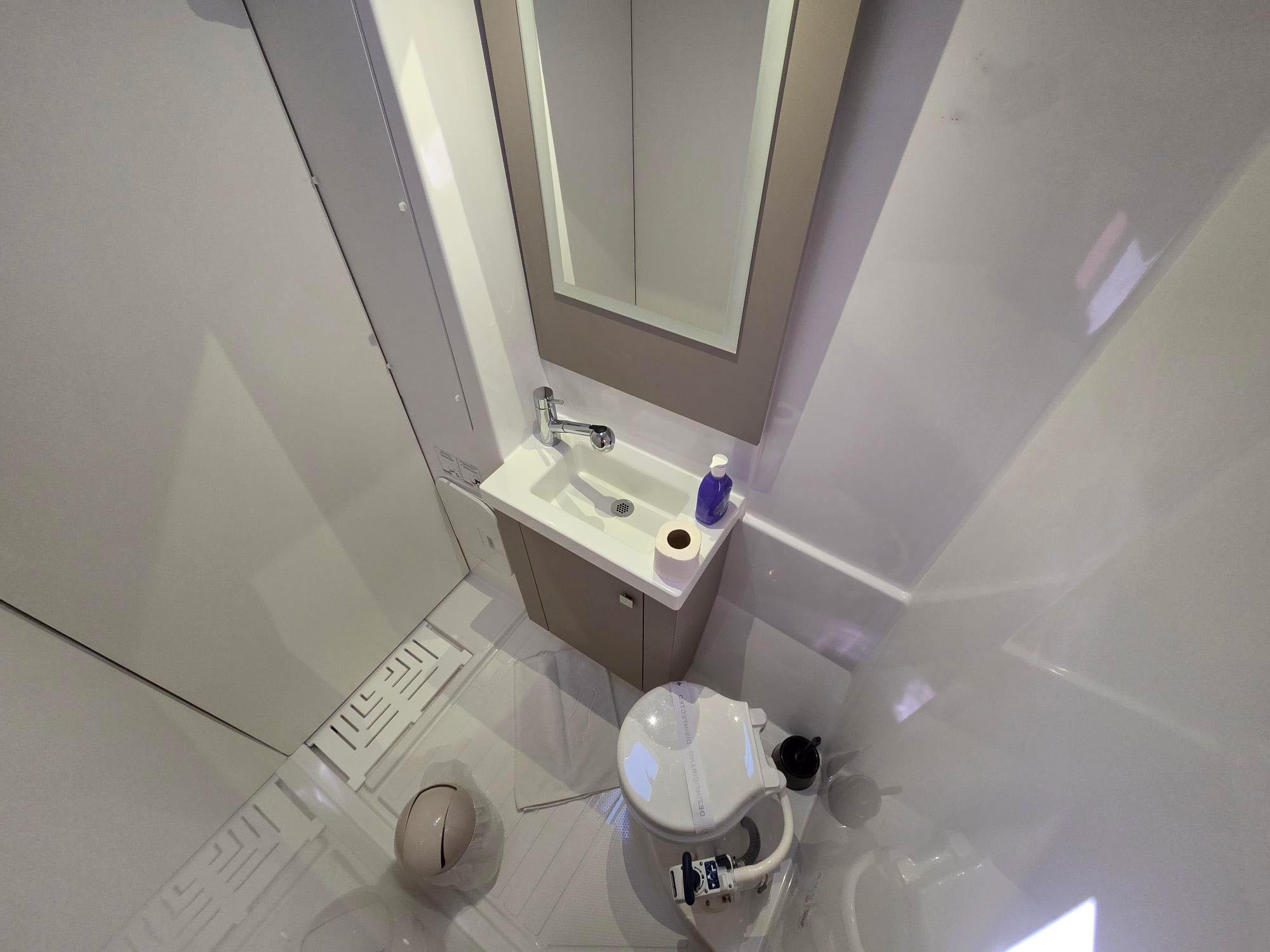 Fountaine Pajot Astrea 42 - 4 + 2 cab., picture 15