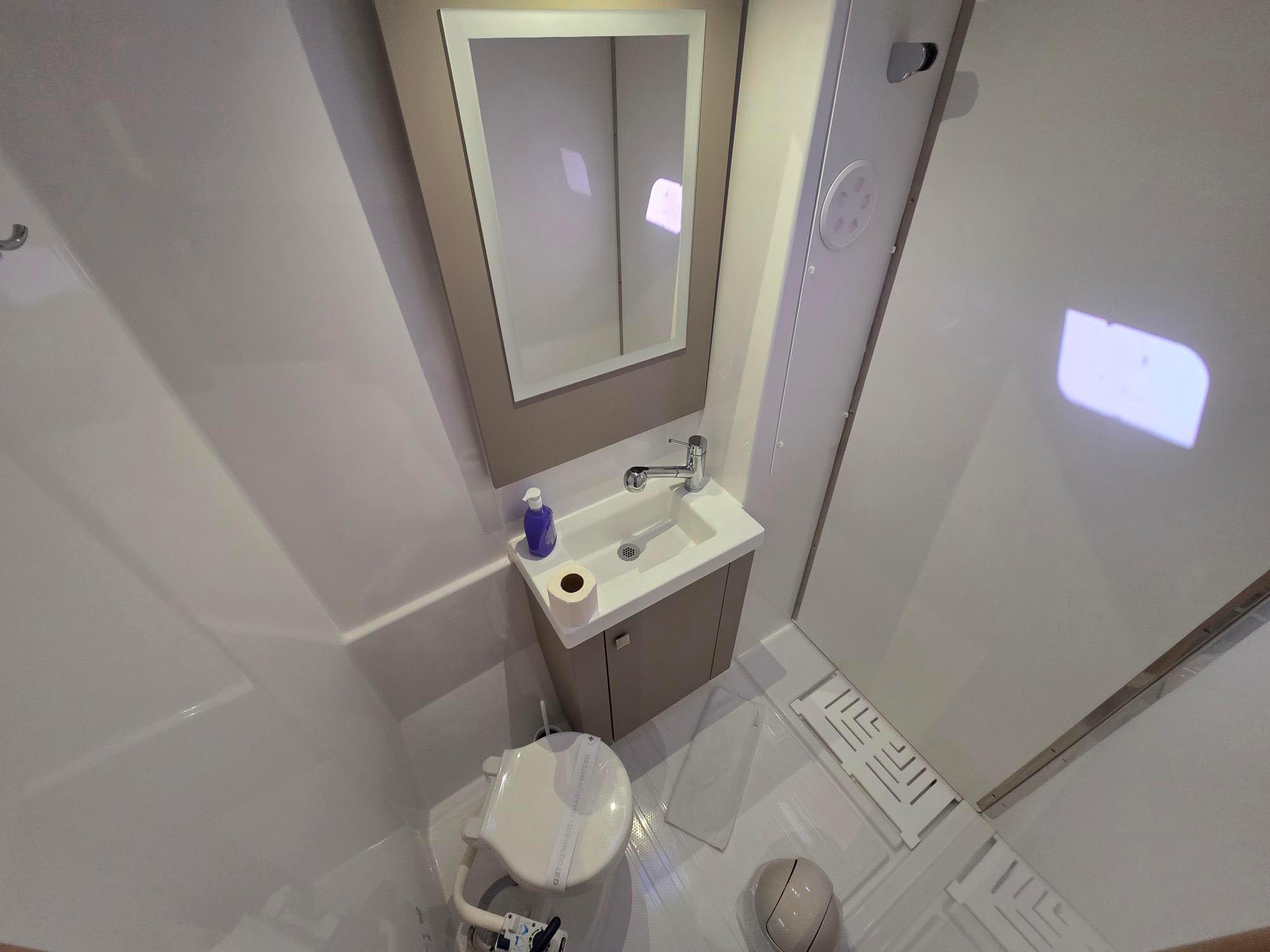 Fountaine Pajot Astrea 42 - 4 + 2 cab., picture 17