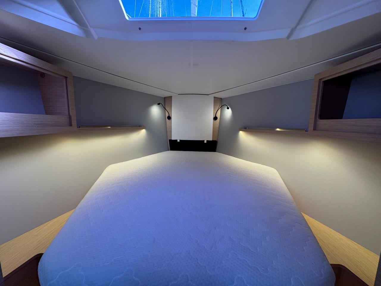 Dufour 37 - 2 cab. - Thais, picture 12