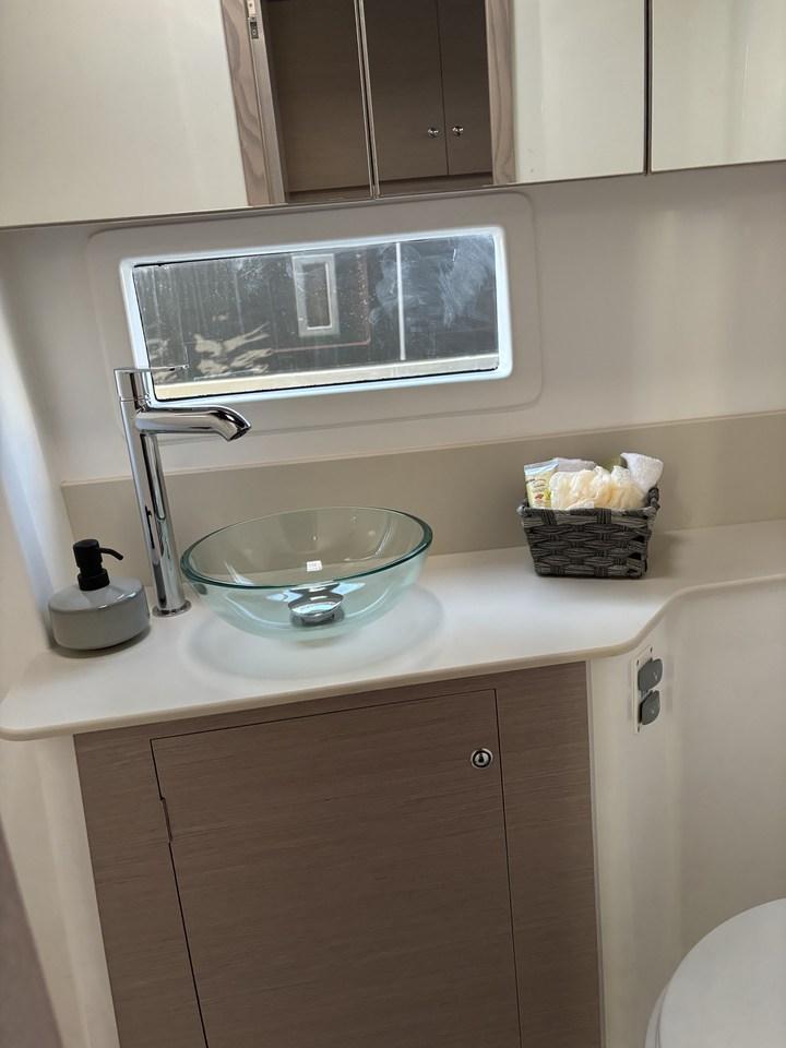 Dufour 48 Catamaran - 5 + 1 cab., picture 17