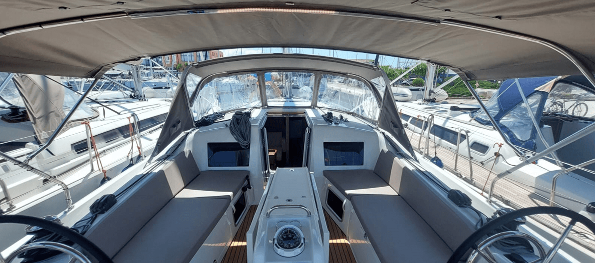 Sun Odyssey 410 - 3 cab., picture 3