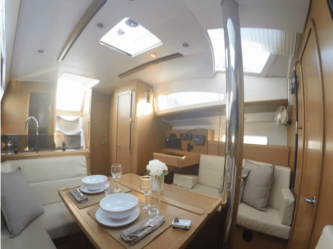 Sun Odyssey 42 DS, picture 11