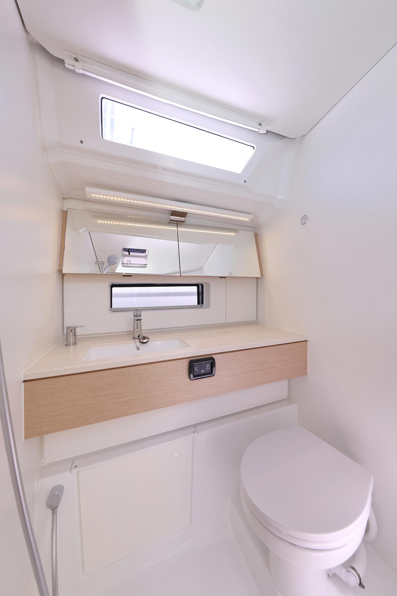 Dufour 48, picture 33