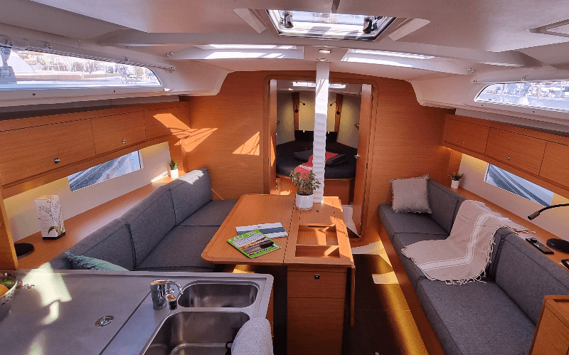 Dufour 37 - 2 cab., picture 8