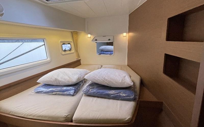 Lagoon 42 - 4 + 2 cab., picture 12