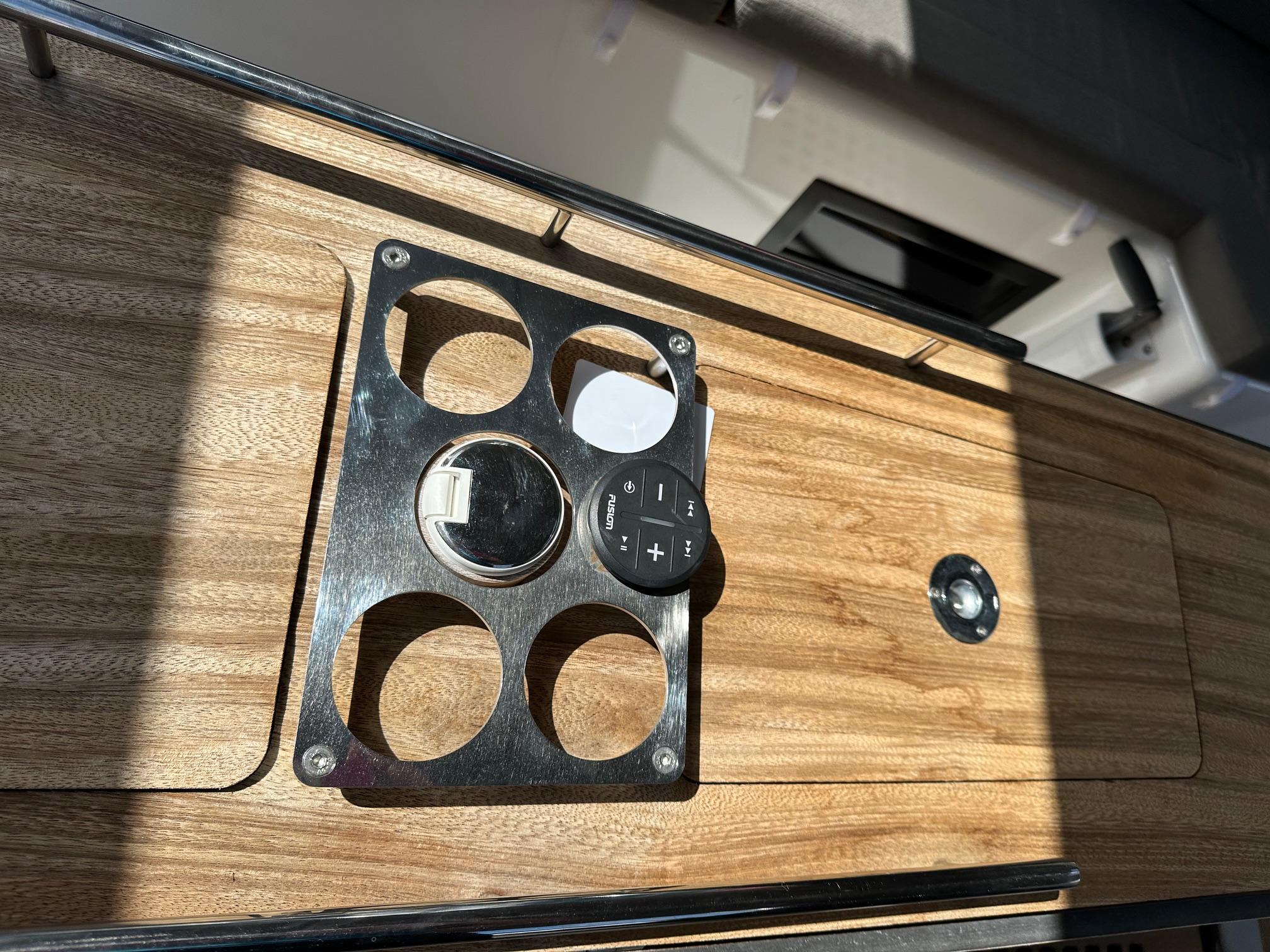 Dufour 530 - 4 cab., picture 6