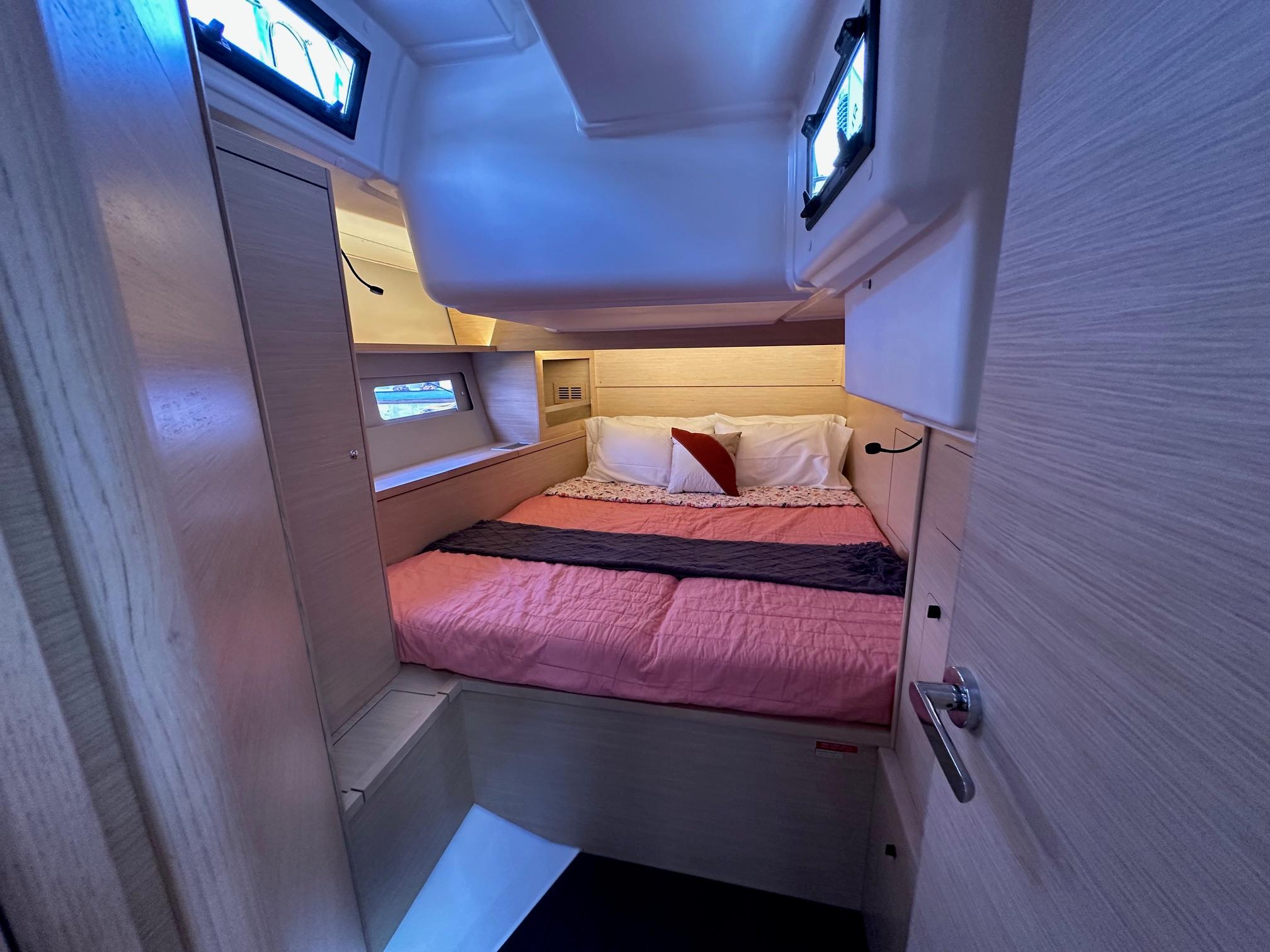 Dufour 530 - 4 cab., picture 9