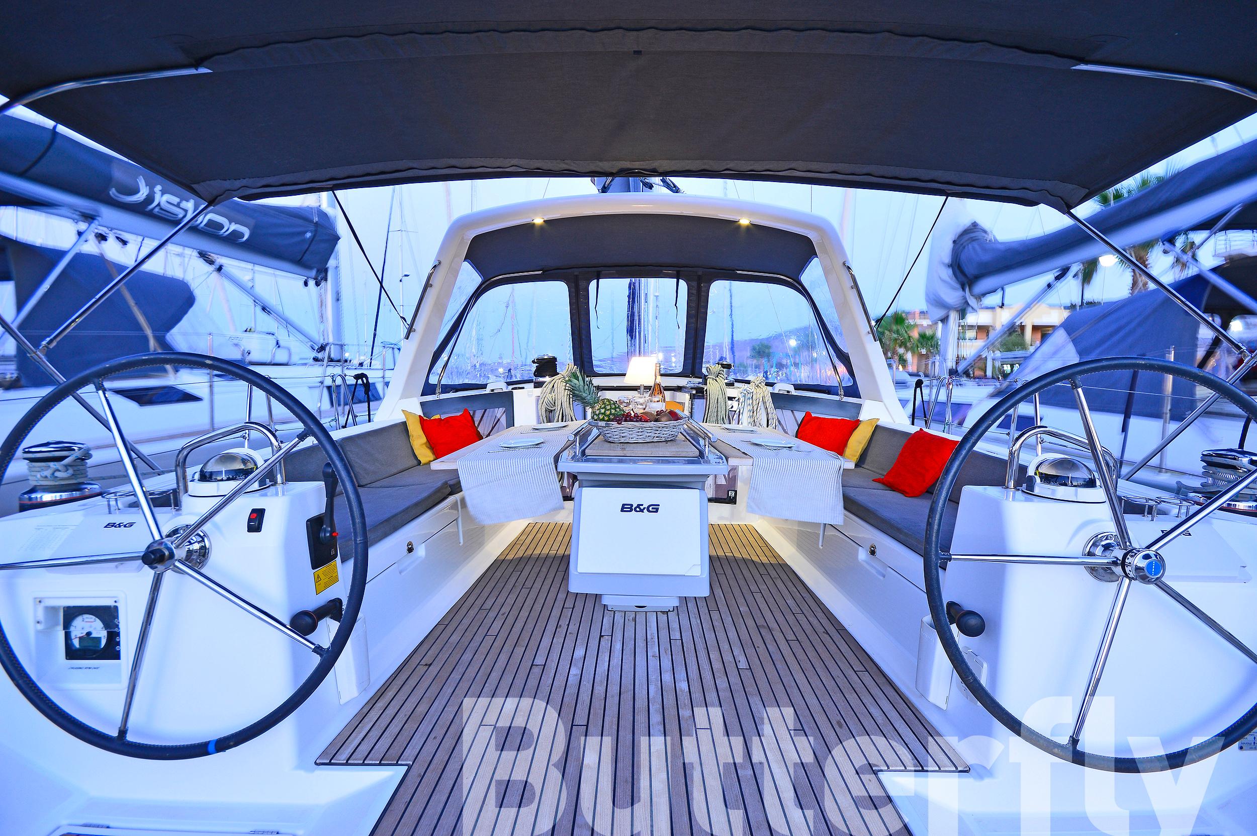 Oceanis 45 - 4 cab. - Butterfly, picture 25