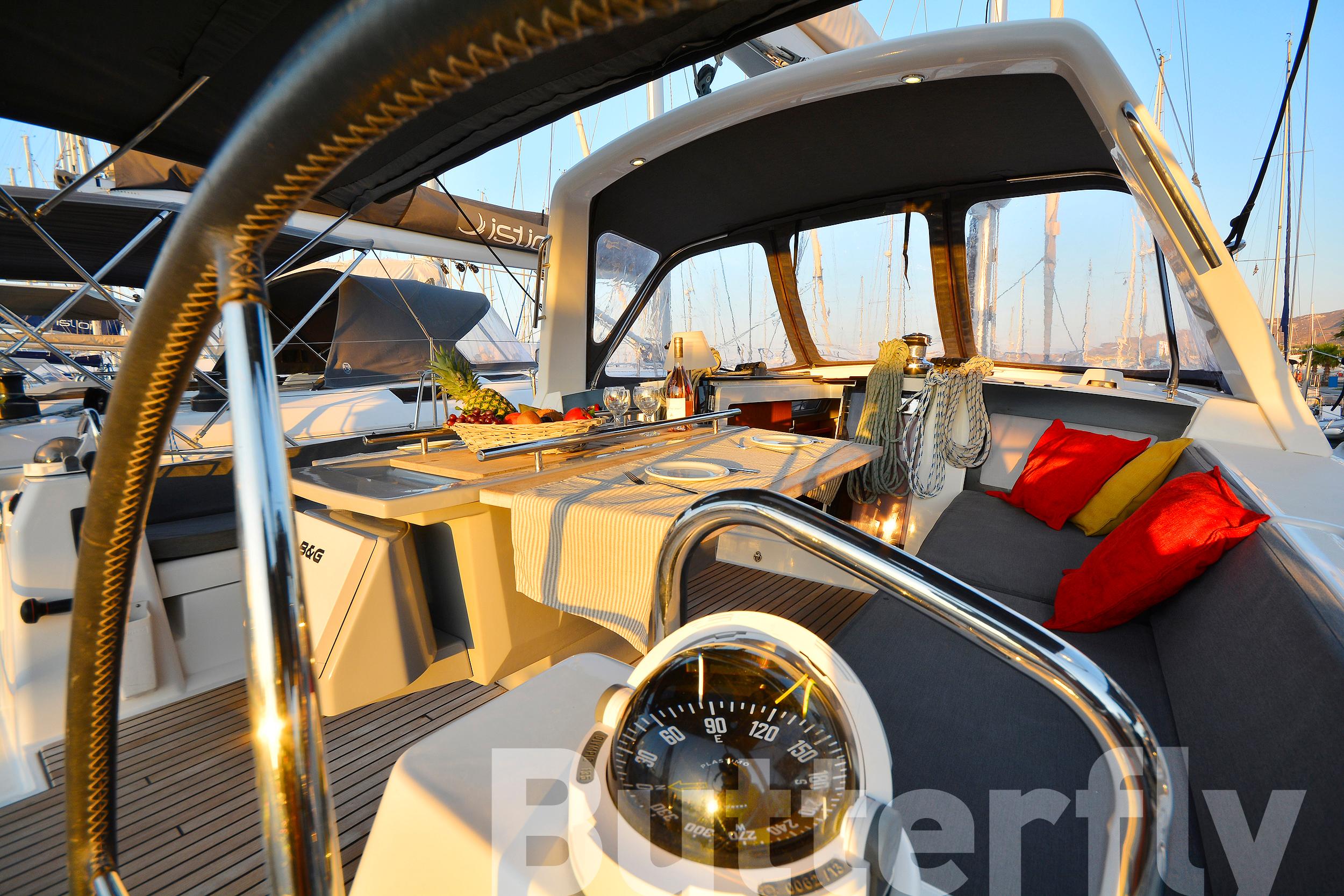 Oceanis 45 - 4 cab. - Butterfly, picture 14