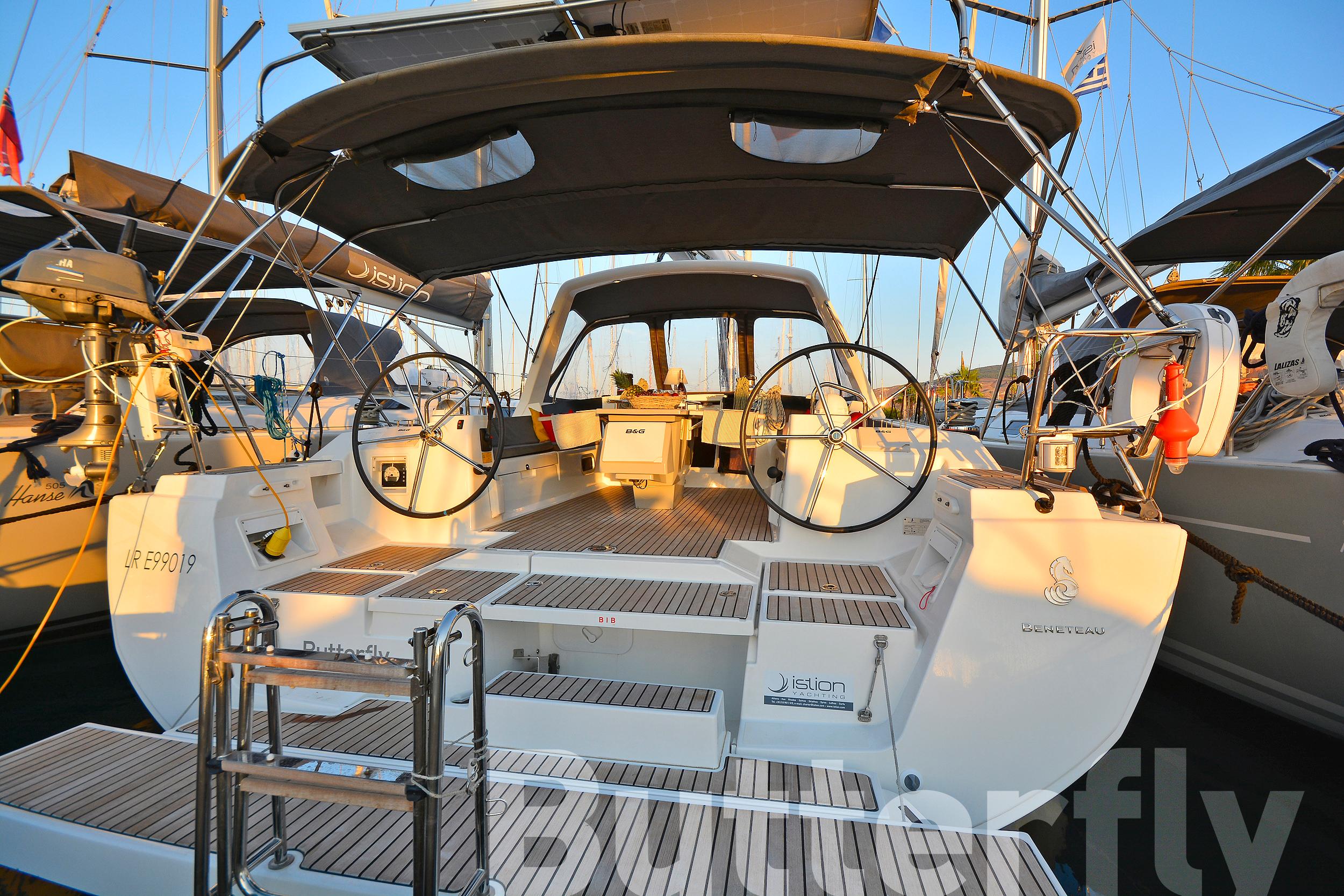 Oceanis 45 - 4 cab. - Butterfly, picture 12