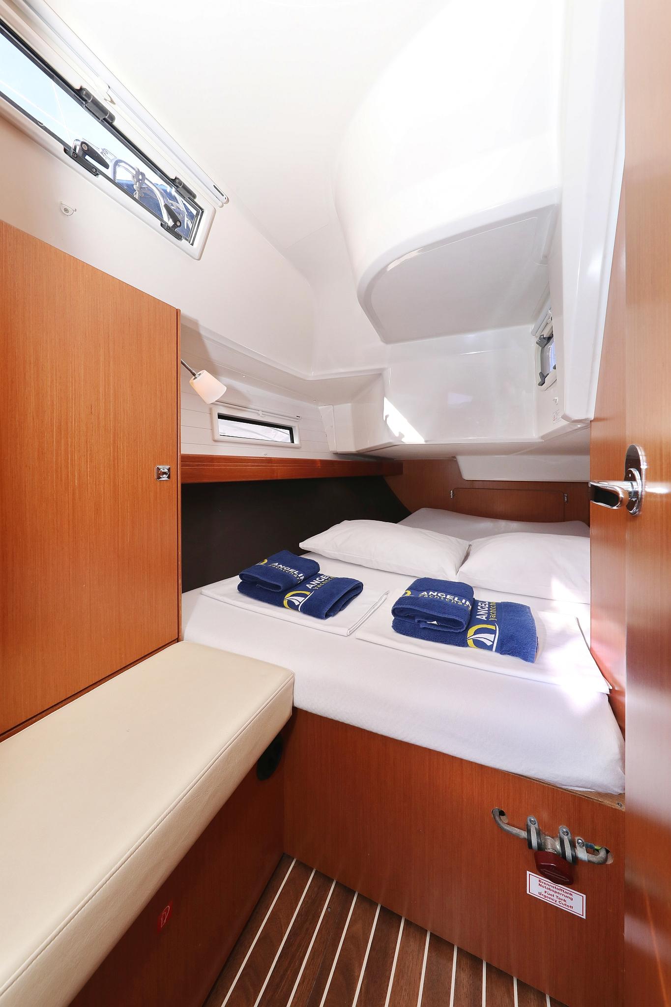 Bavaria Cruiser 37 - 3 cab., picture 24