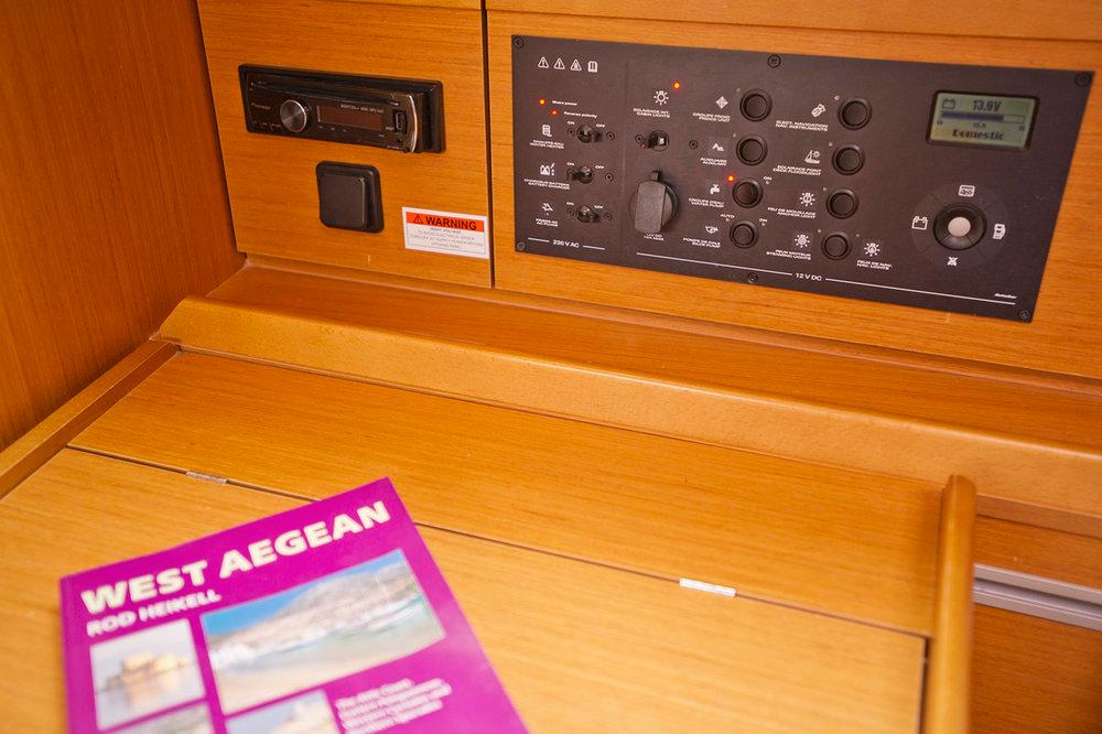 Sun Odyssey 36i, picture 10