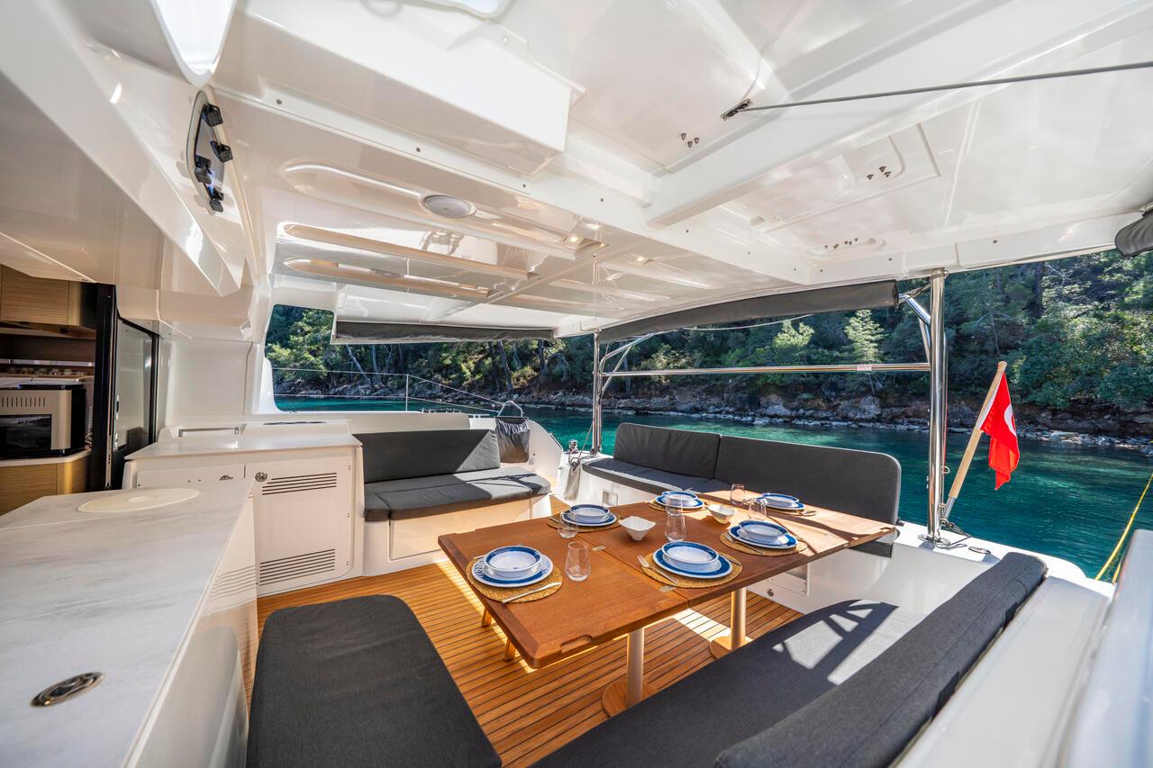 Lagoon 46 - 4 + 2 cab., picture 17