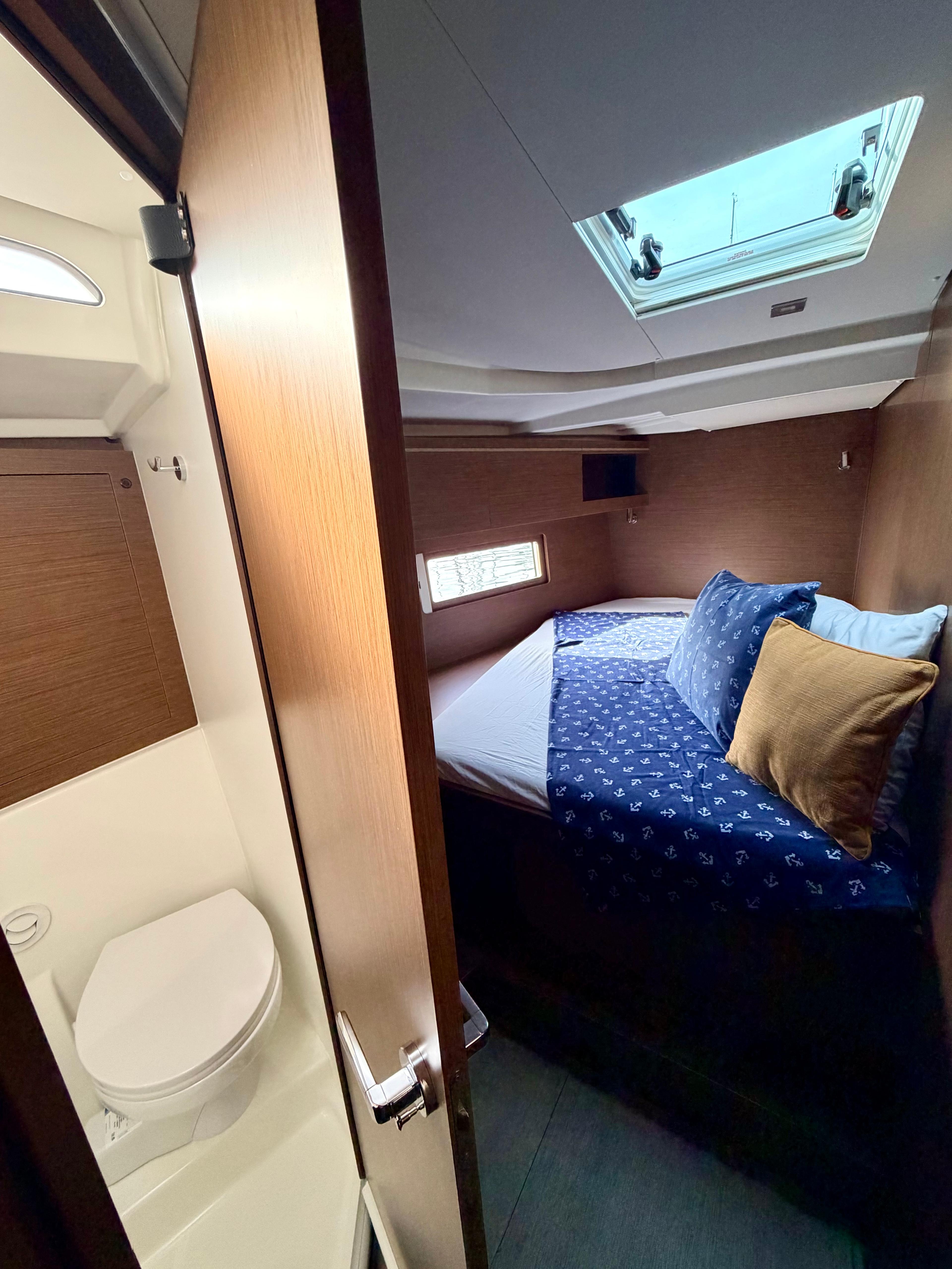 Oceanis 51.1 - 5 + 1 cab., picture 3