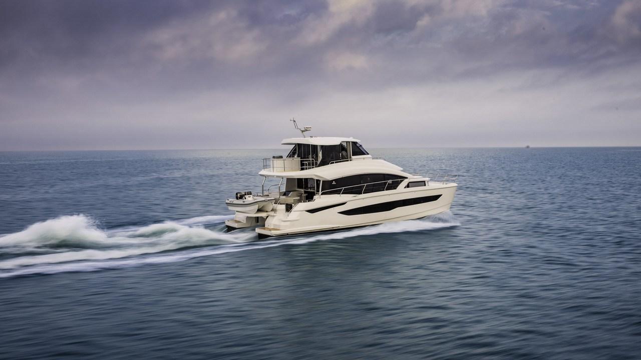 Aquila 54 - 4 + 2 cab. - By My Side, picture 4