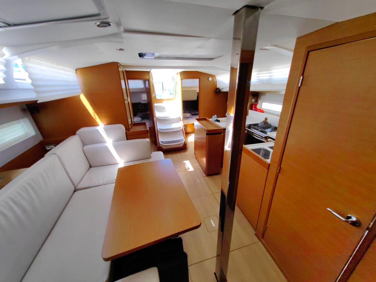 Sun Odyssey 440 - 4 cab., picture 10