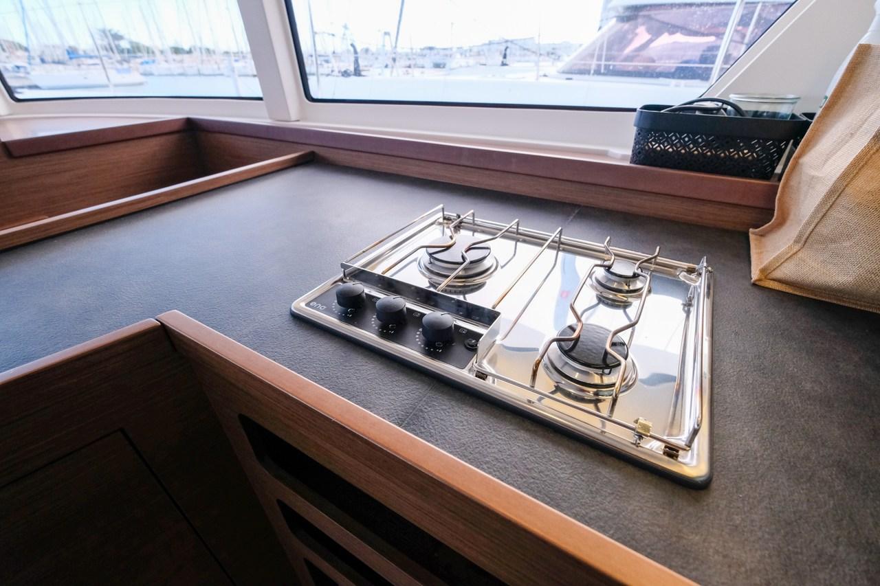 Lagoon 42 - 4 + 1 cab., picture 16