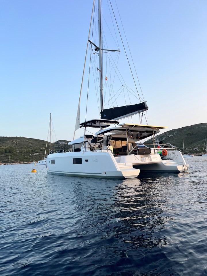 Lagoon 42 - 4 + 1 cab., picture 3