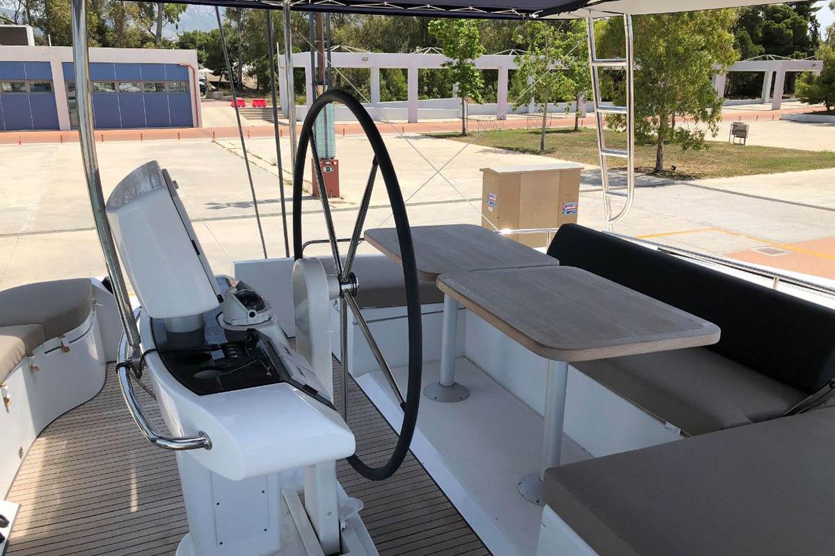 Lagoon 52 F - 6 + 2 cab., picture 6