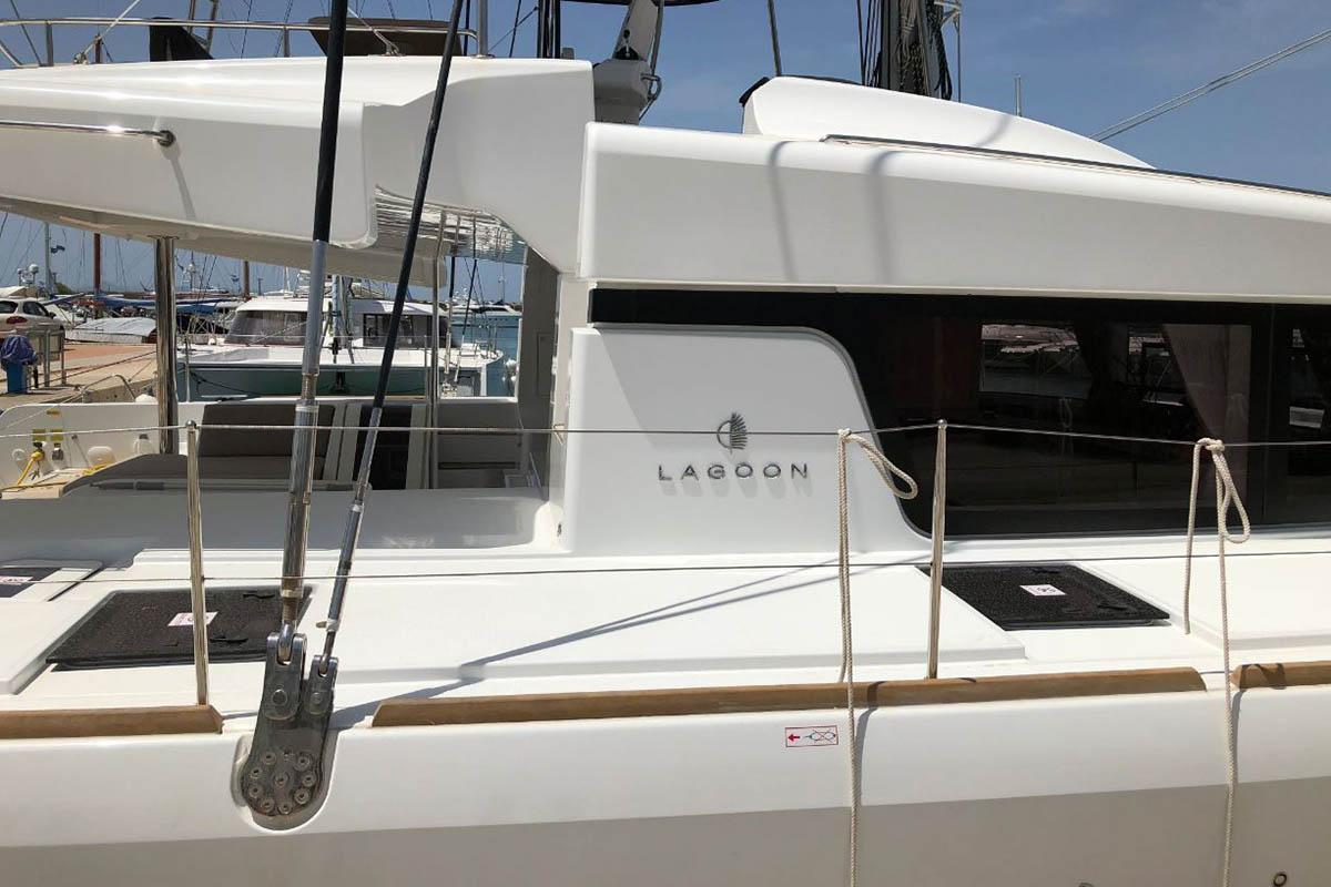 Lagoon 52 F - 6 + 2 cab., picture 8