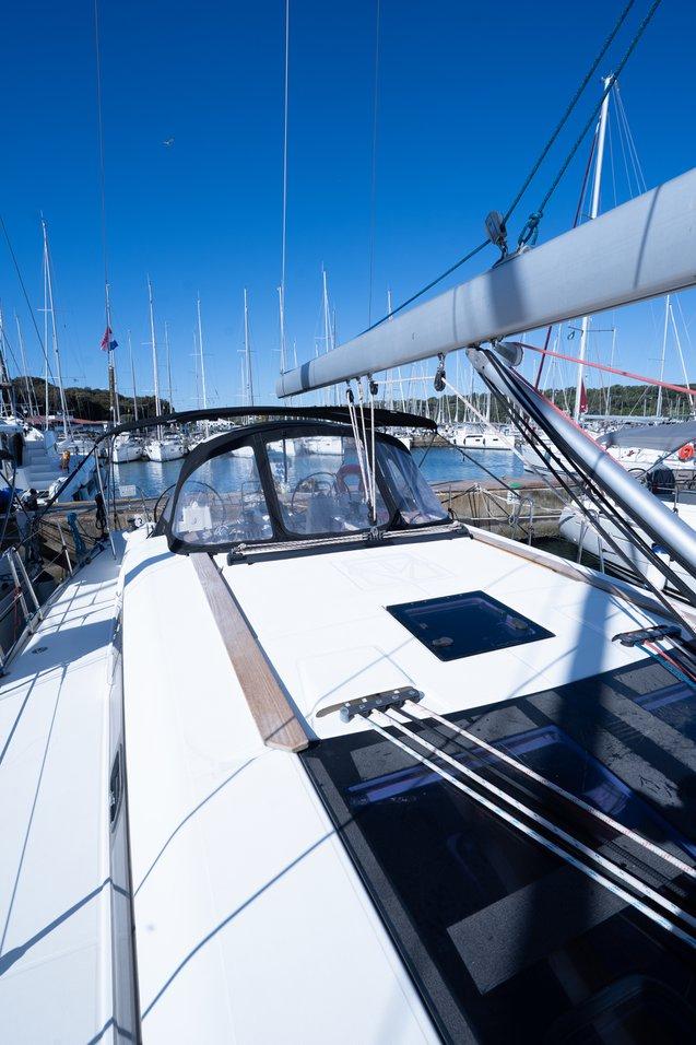 Dufour 460 GL, picture 8