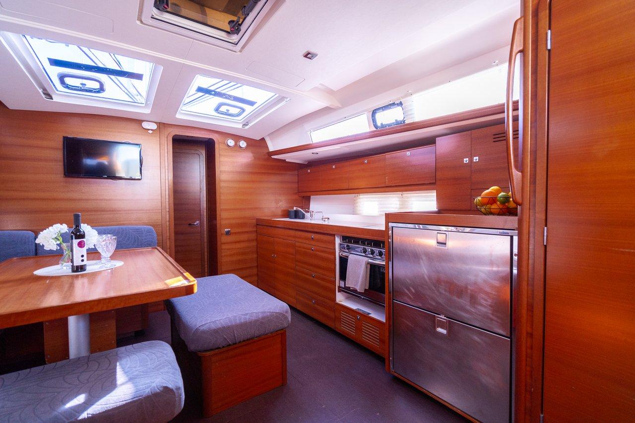 Dufour 460 GL, picture 10