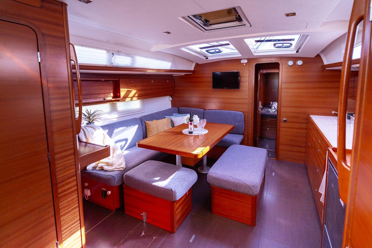 Dufour 460 GL, picture 9