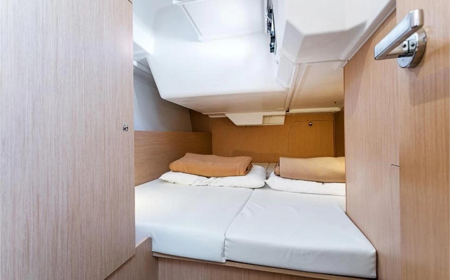 Oceanis 38 - 3 cab. - Epicteto, picture 3