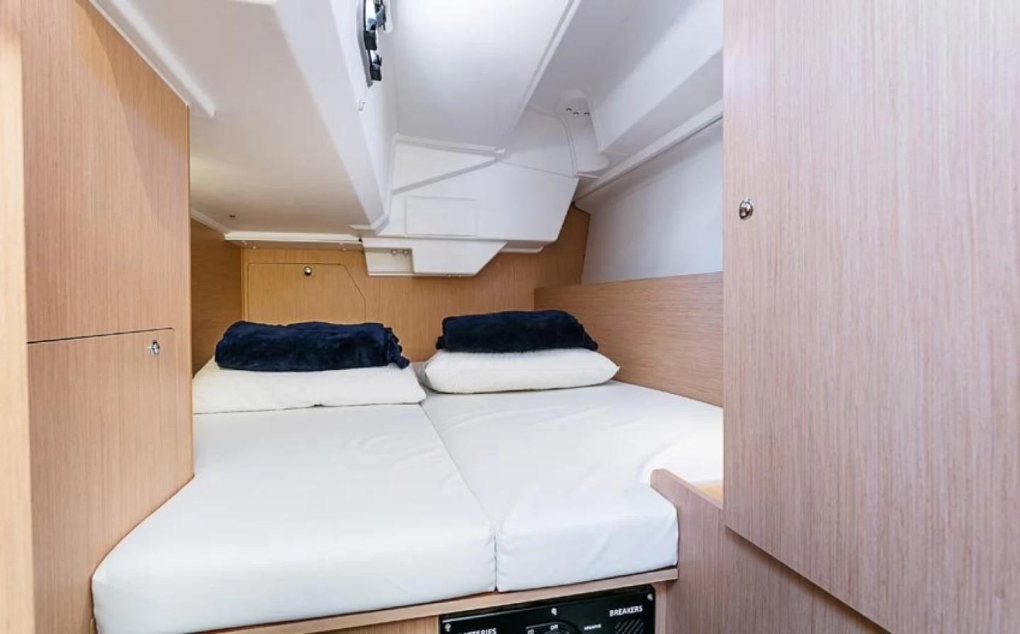 Oceanis 38 - 3 cab. - Epicteto, picture 6