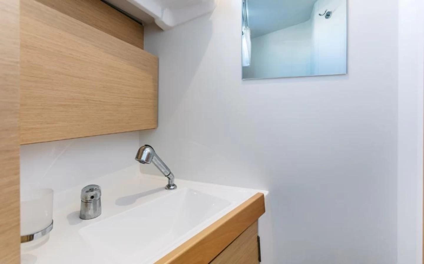 Oceanis 38 - 3 cab. - Epicteto, picture 4