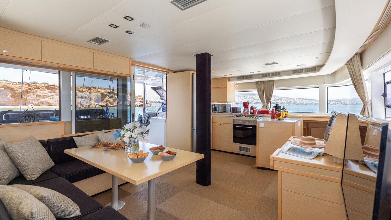 Lagoon 52 - 6 + 2 cab., picture 6