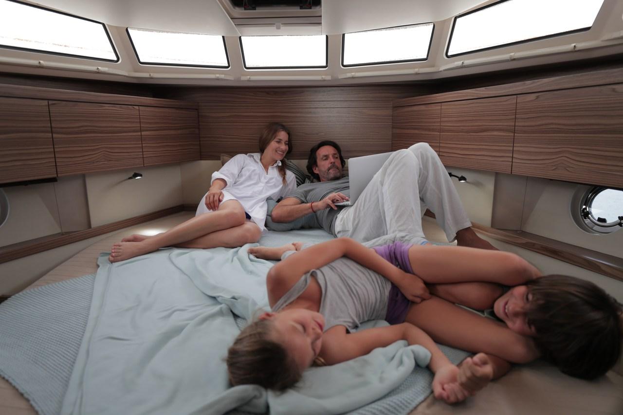 Greenline 40, picture 11