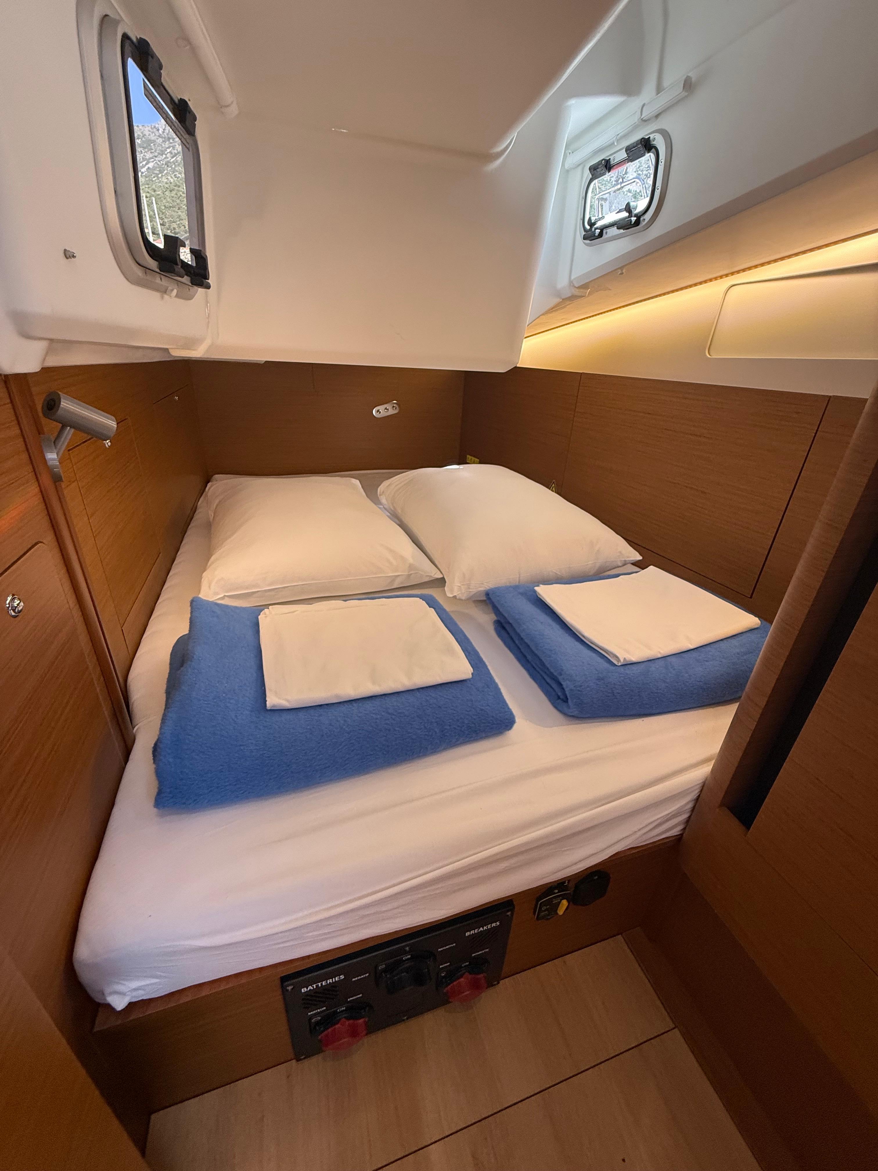 Sun Odyssey 410 - 3 cab., picture 11