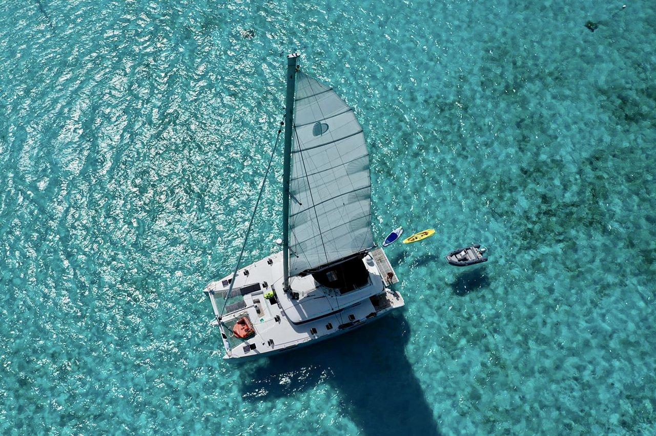 Lagoon 560 - 5 + 2 cab., picture 1