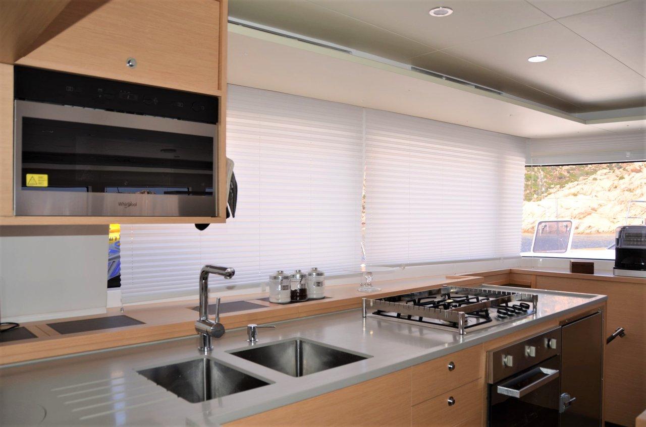 Lagoon 560 - 5 + 2 cab., picture 17