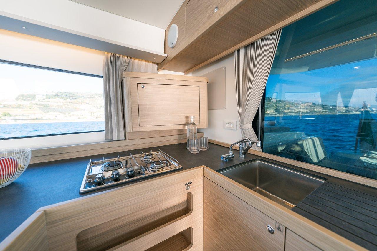 Lagoon 42 - 4 cab., picture 19