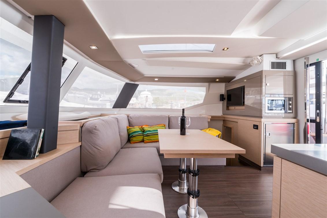 Fountaine Pajot Saona 47 Quintet - 5 + 1 cab., picture 26