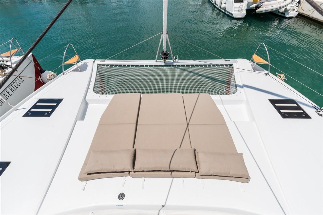 Fountaine Pajot Saona 47 Quintet - 5 + 1 cab., picture 17