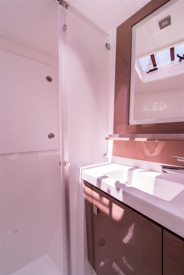 Fountaine Pajot Saona 47 Quintet - 5 + 1 cab., picture 36