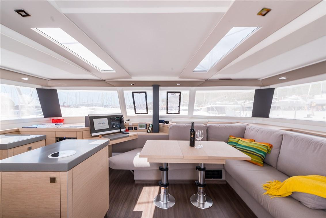 Fountaine Pajot Saona 47 Quintet - 5 + 1 cab., picture 23