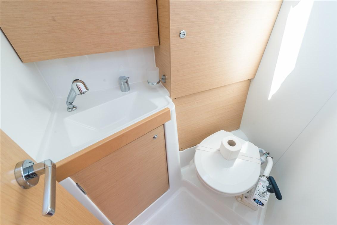 Oceanis 38 - 3 cab., picture 28