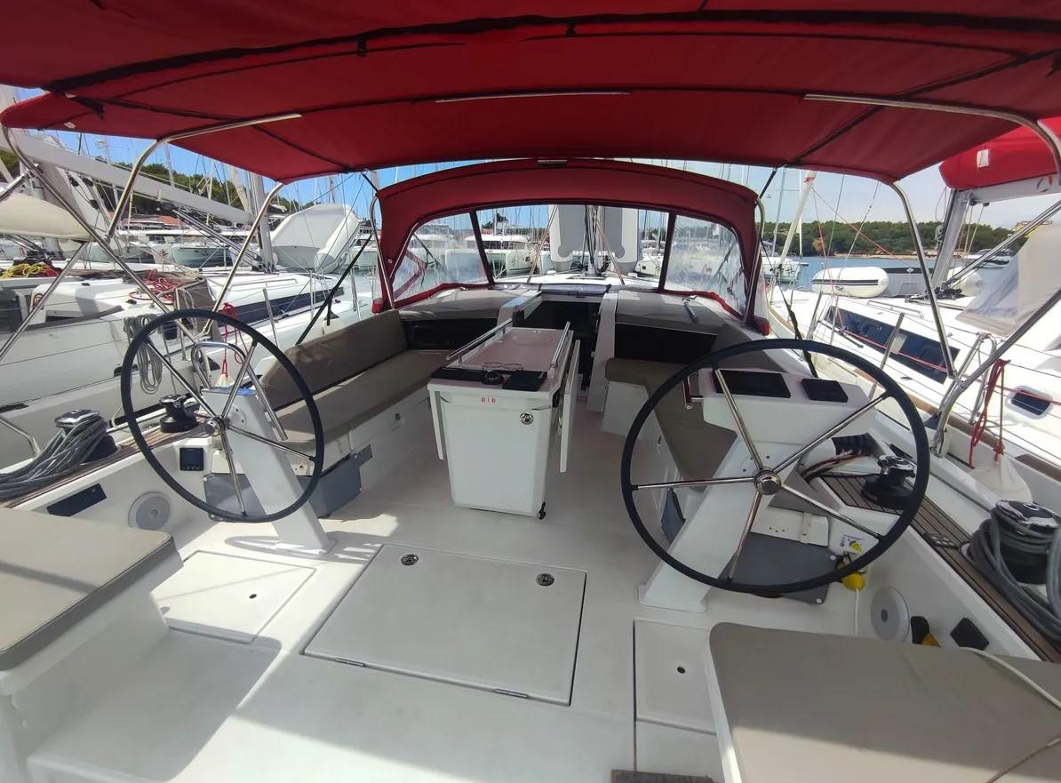 Oceanis 46.1, picture 4