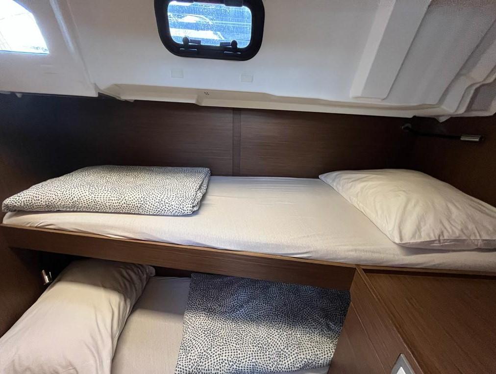 Oceanis 46.1, picture 11