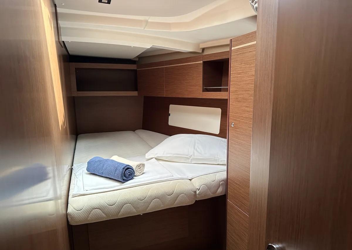 Oceanis 46.1, picture 9