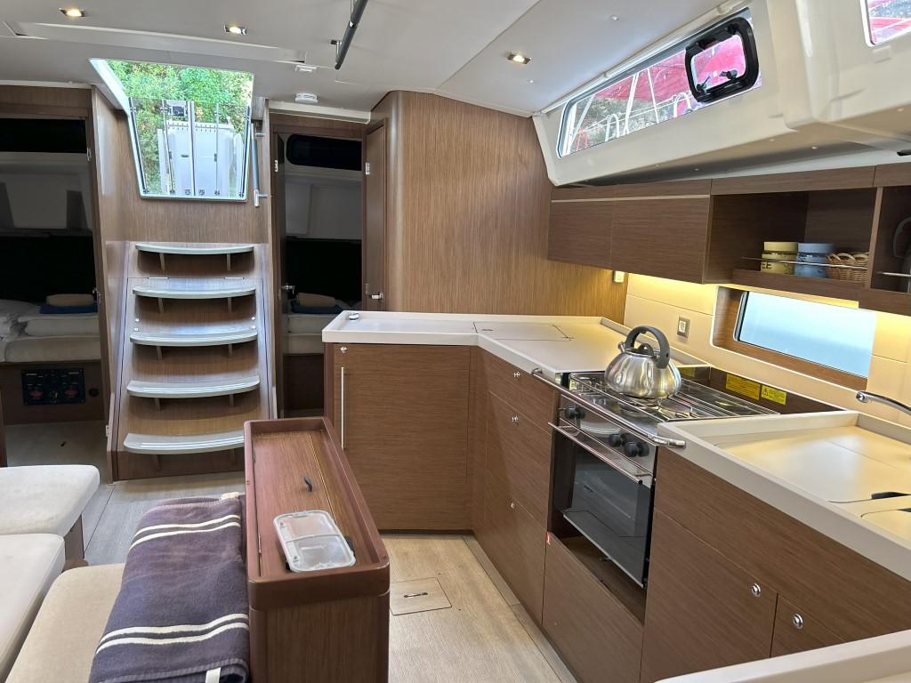 Oceanis 46.1, picture 16