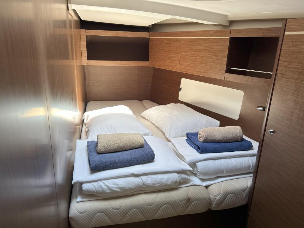 Oceanis 46.1, picture 19