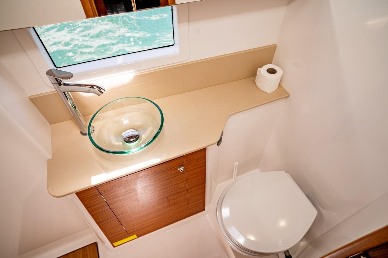 Dufour 48 Catamaran - 5 + 1 cab., picture 32