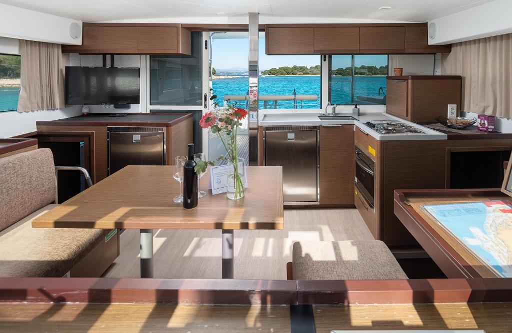 Lagoon 40 - 4 + 2 cab, picture 26